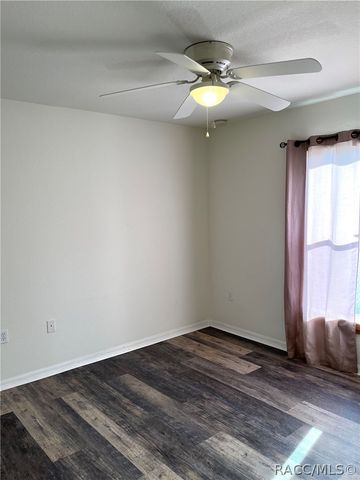 10288 N Spaulding Drive, Citrus Springs, FL 34433