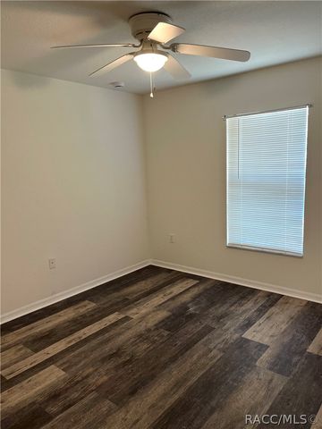 10288 N Spaulding Drive, Citrus Springs, FL 34433