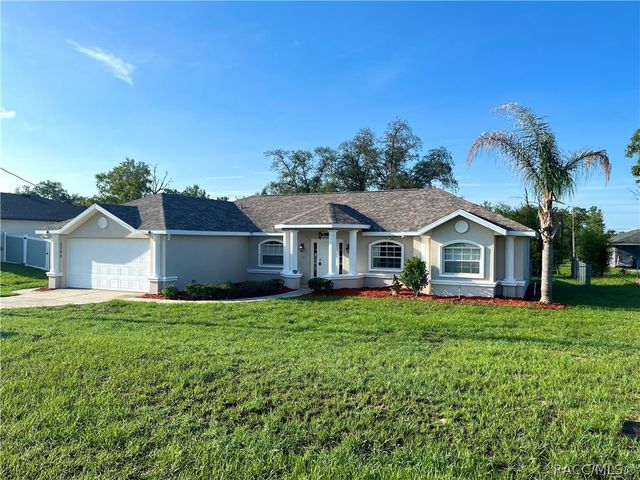 10288 N Spaulding Drive, Citrus Springs, FL 34433