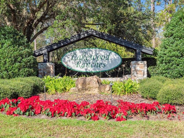 24238 DEEP SPRINGS LOOP, Eustis, FL 32736