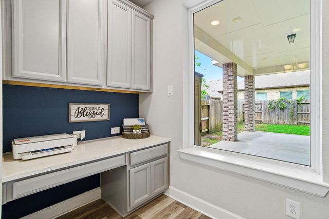 32187 Park Plains Drive, Conroe, TX 77385