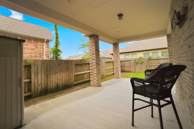 32187 Park Plains Drive, Conroe, TX 77385