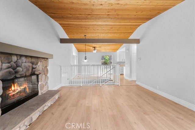 323 Canyon Crest, Lake Arrowhead, CA 92352