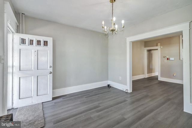 24 NEW TRENT ST, Ewing, NJ 08638