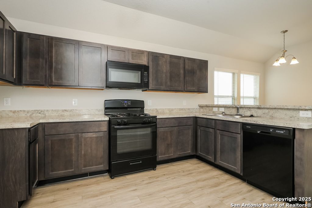 5231 Jade Crossing, San Antonio, TX 78223