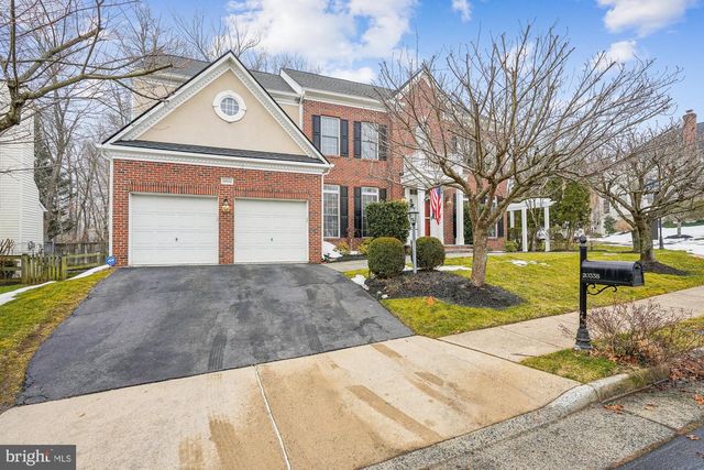 20338 CLIFTONS POINT ST, Potomac Falls, VA 20165