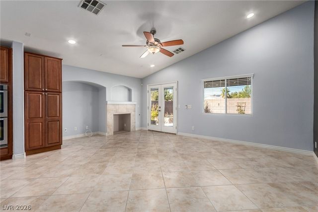 3660 Toscanella Avenue, Henderson, NV 89052