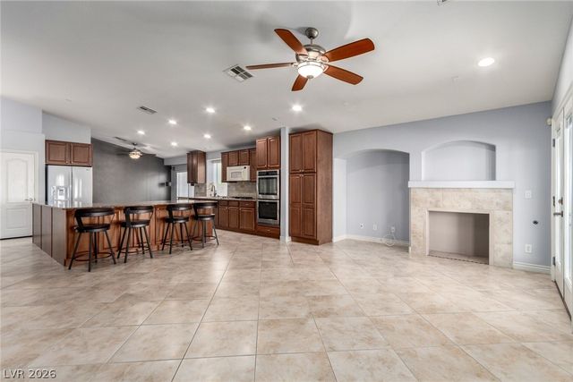 3660 Toscanella Avenue, Henderson, NV 89052