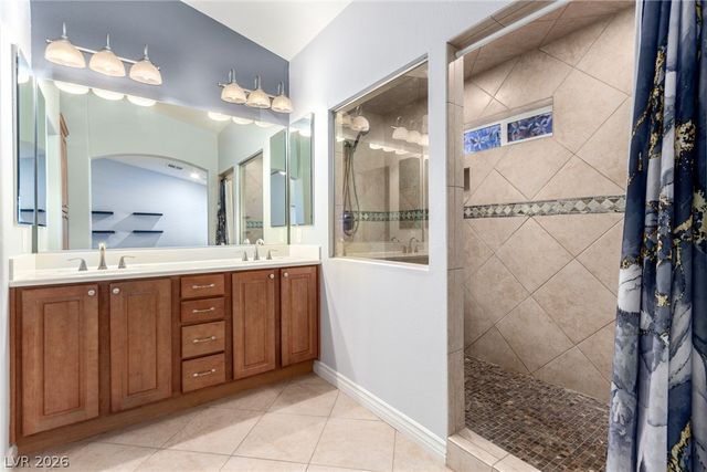 3660 Toscanella Avenue, Henderson, NV 89052