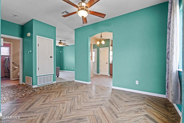 12968 ENRIQUE GOMEZ Lane, El Paso, TX 79938