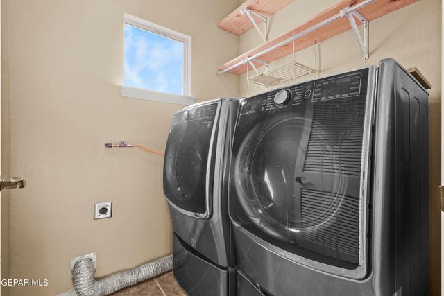 12968 ENRIQUE GOMEZ Lane, El Paso, TX 79938