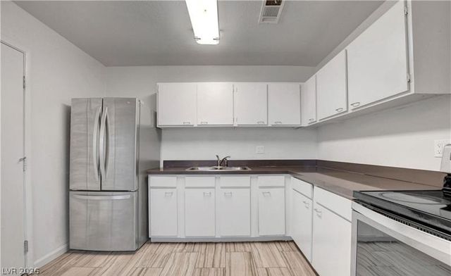 616 Palmhurst Drive, Las Vegas, NV 89145