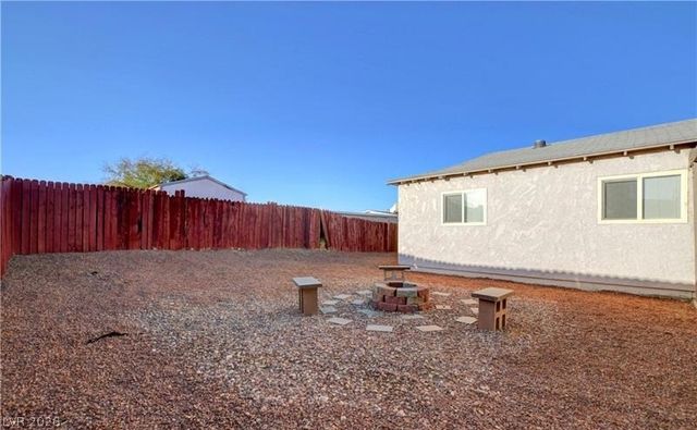 616 Palmhurst Drive, Las Vegas, NV 89145