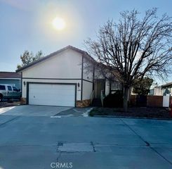22241 Nisqually Road 169, Apple Valley, CA 92308
