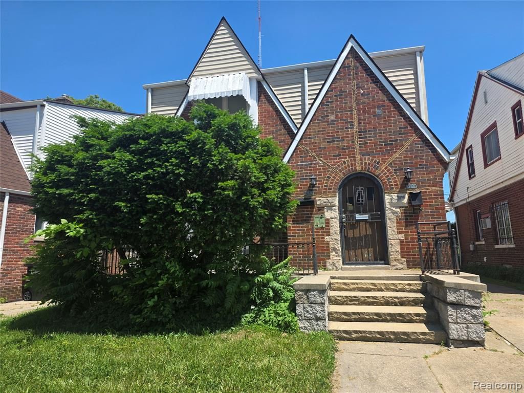 13918 Roselawn Street 2, Detroit, MI 48238