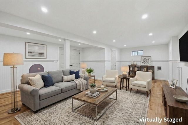 14 Hemlock Drive, Medway, MA 02053