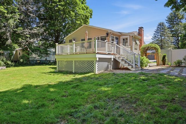 14 Hemlock Drive, Medway, MA 02053