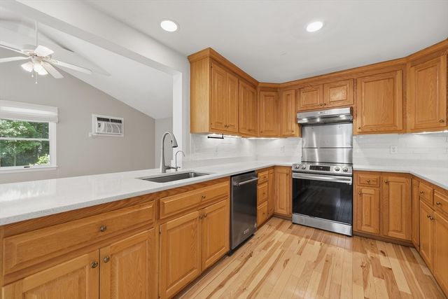 14 Hemlock Drive, Medway, MA 02053