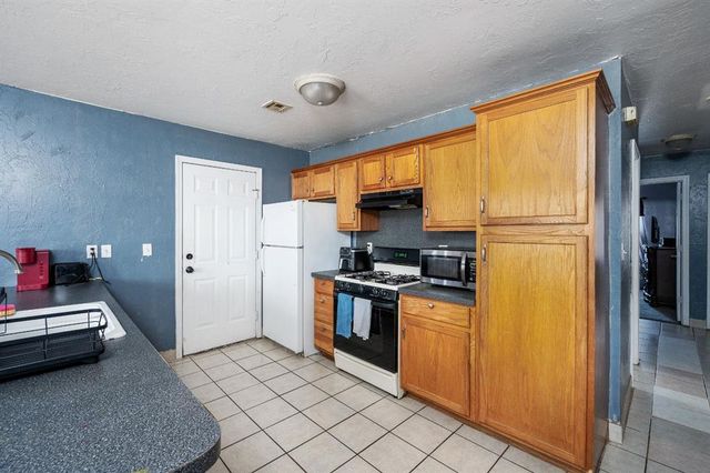 2416 SW 34th Street, Oklahoma City, OK 73119