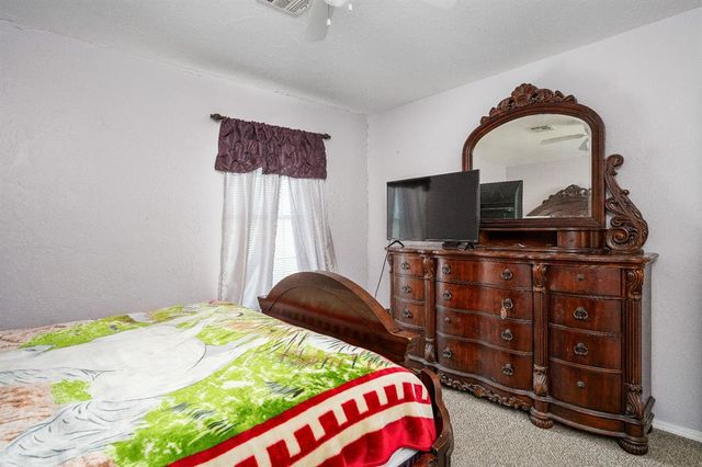 2416 SW 34th Street, Oklahoma City, OK 73119