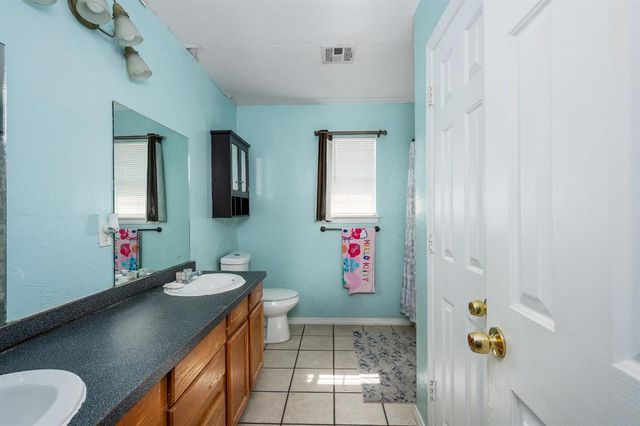 2416 SW 34th Street, Oklahoma City, OK 73119
