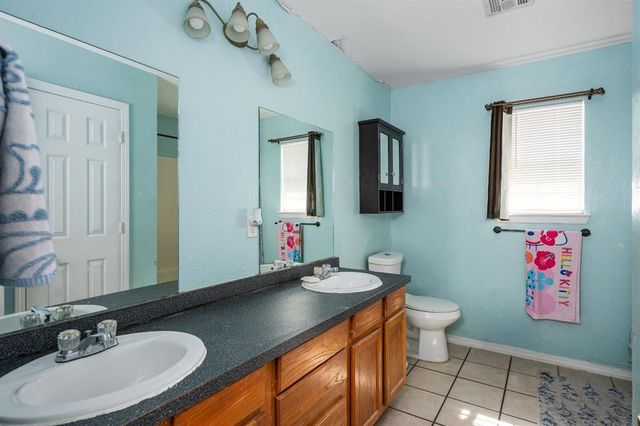 2416 SW 34th Street, Oklahoma City, OK 73119