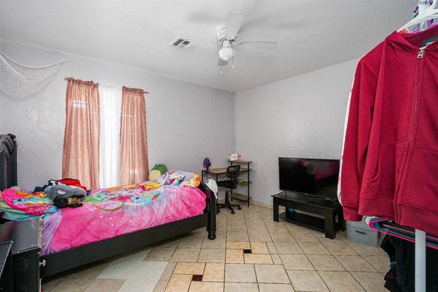 2416 SW 34th Street, Oklahoma City, OK 73119