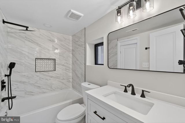 4017 14TH ST NW, Washington, DC 20011