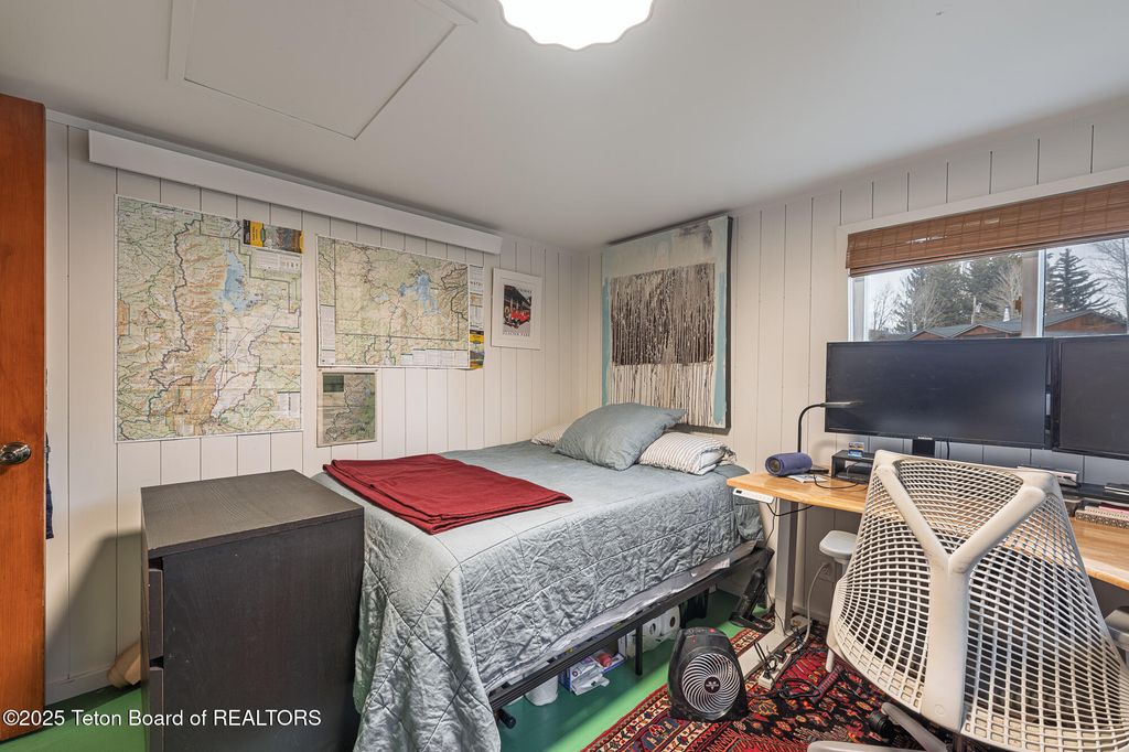 360 E PEARL Avenue, Jackson, WY 83001 photo 11