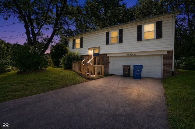 8505 E 34th Place, Indianapolis, IN 46226