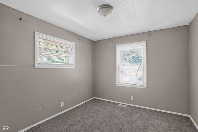 8505 E 34th Place, Indianapolis, IN 46226