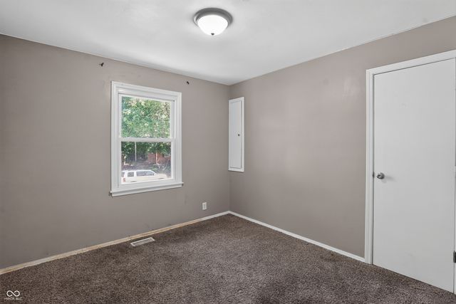 8505 E 34th Place, Indianapolis, IN 46226