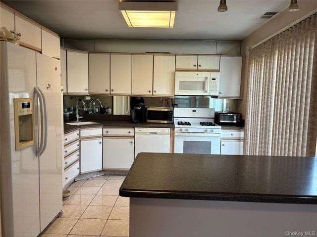 1503 Whispering Hills, Chester, NY 10918