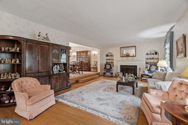 1508 SWEET BRIAR RD, Gladwyne, PA 19035
