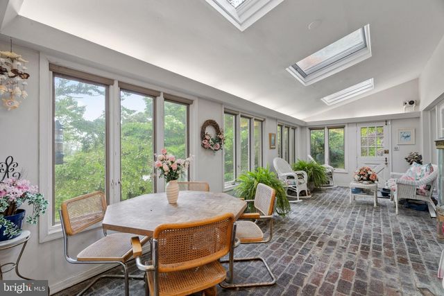 1508 SWEET BRIAR RD, Gladwyne, PA 19035