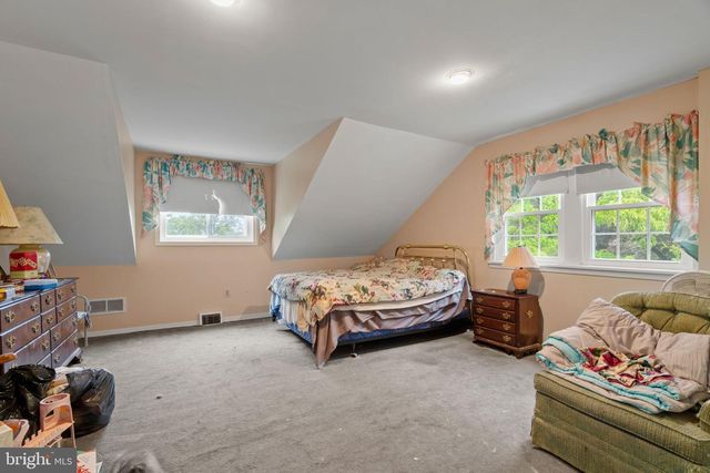 1508 SWEET BRIAR RD, Gladwyne, PA 19035