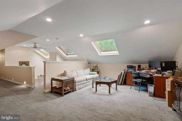 1508 SWEET BRIAR RD, Gladwyne, PA 19035