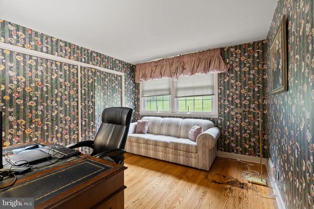 1508 SWEET BRIAR RD, Gladwyne, PA 19035