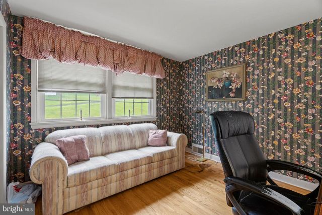 1508 SWEET BRIAR RD, Gladwyne, PA 19035