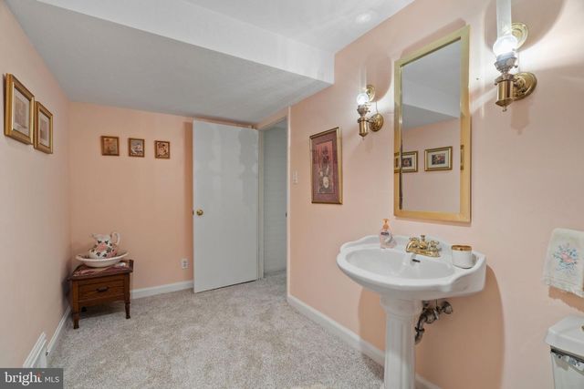 1508 SWEET BRIAR RD, Gladwyne, PA 19035