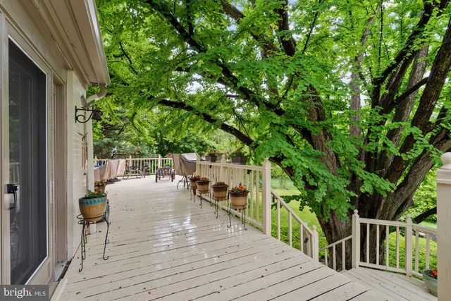 1508 SWEET BRIAR RD, Gladwyne, PA 19035
