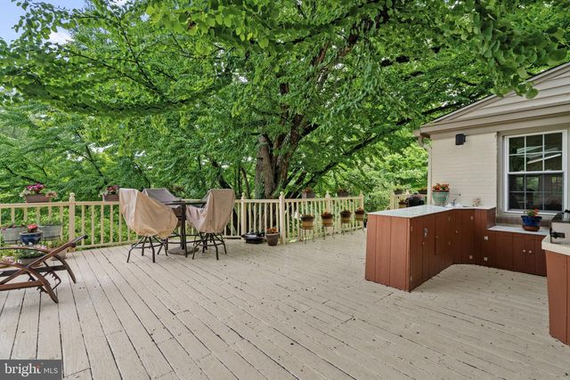 1508 SWEET BRIAR RD, Gladwyne, PA 19035