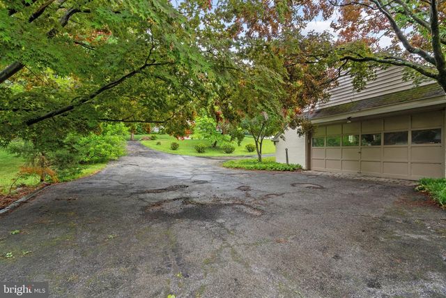 1508 SWEET BRIAR RD, Gladwyne, PA 19035
