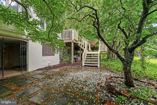 1508 SWEET BRIAR RD, Gladwyne, PA 19035