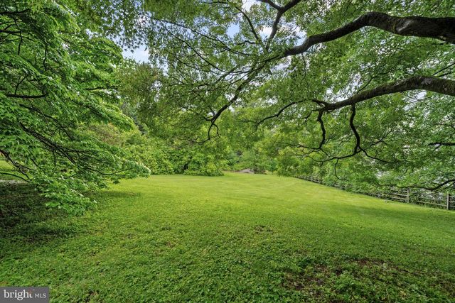 1508 SWEET BRIAR RD, Gladwyne, PA 19035