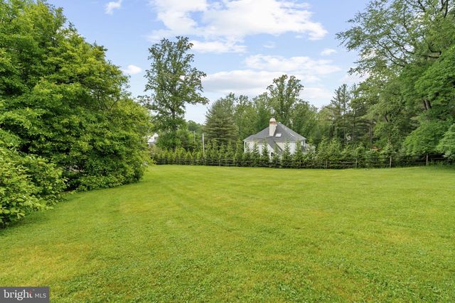 1508 SWEET BRIAR RD, Gladwyne, PA 19035
