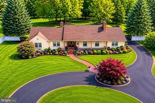 1508 SWEET BRIAR RD, Gladwyne, PA 19035