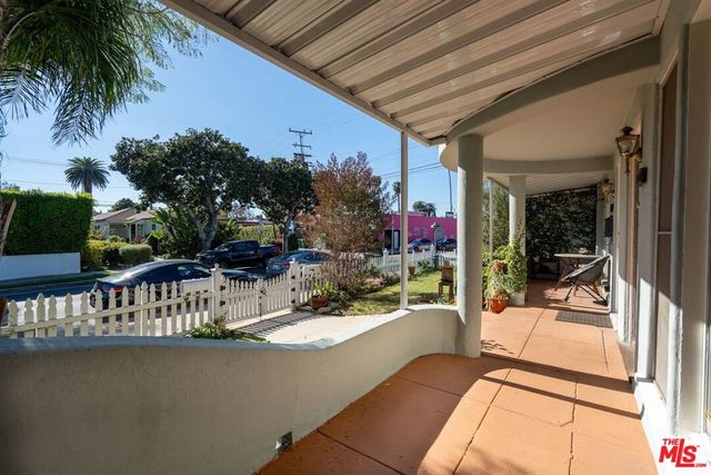 4016 Lyceum Avenue, Los Angeles, CA 90066