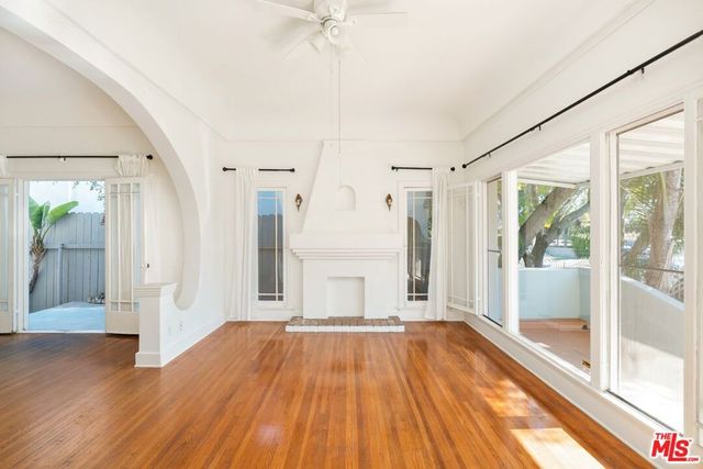 4016 Lyceum Avenue, Los Angeles, CA 90066