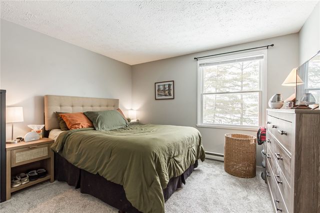 1616 Wheatstone Drive, Farmington, NY 14425